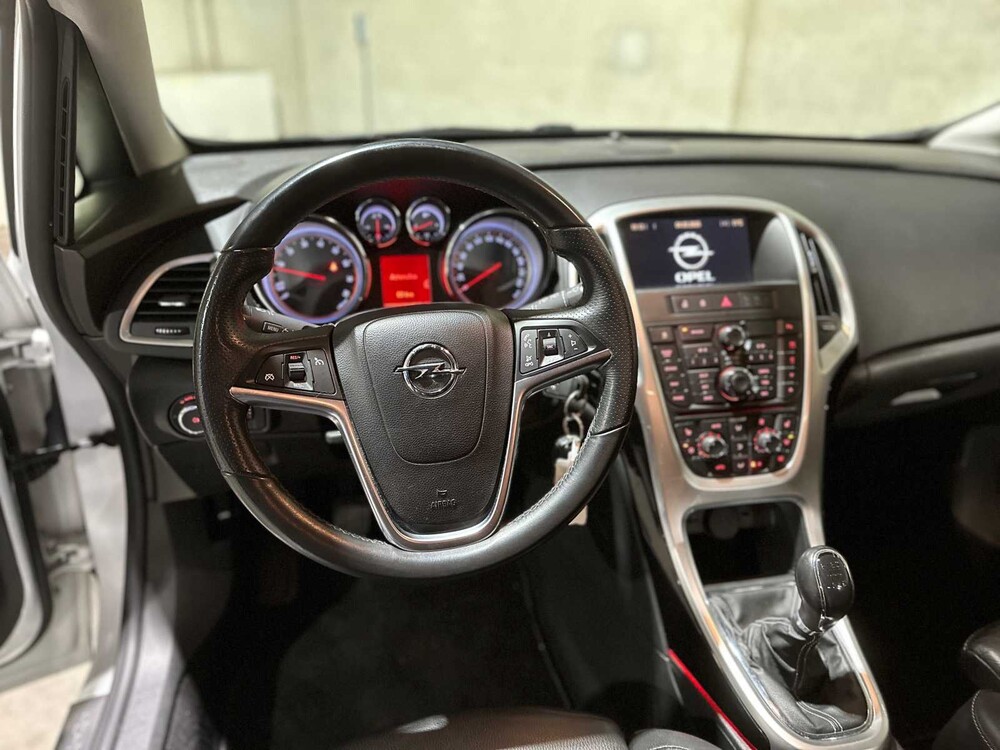 Opel Astra 1.4 Turbo Sport 140PS 2012, 49-XNS-9