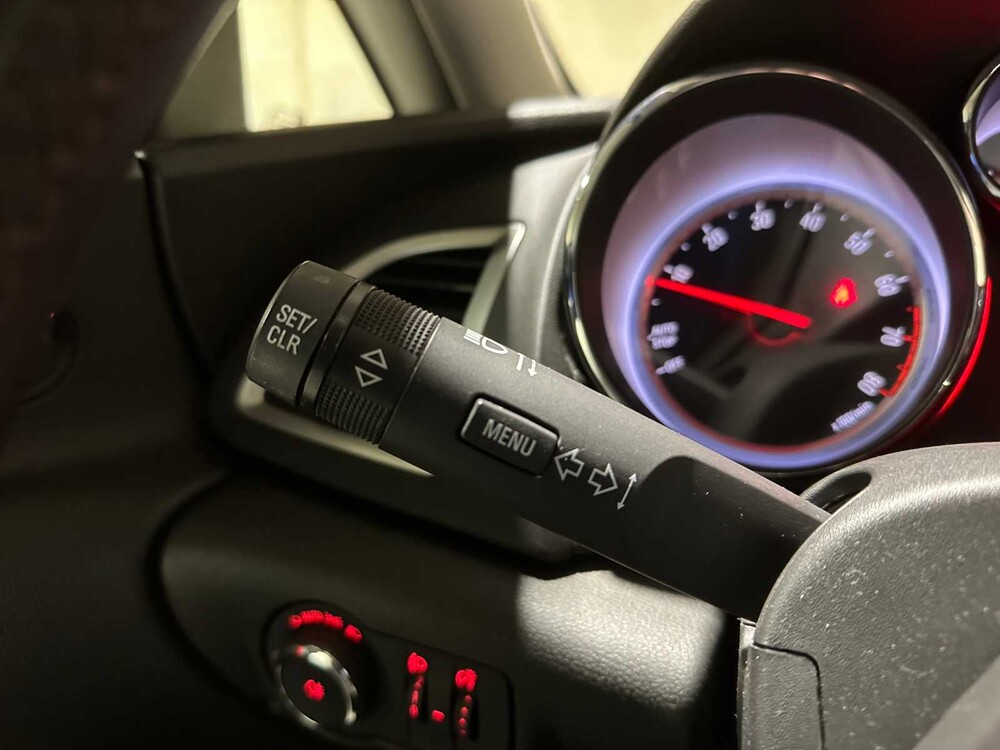 Opel Astra 1.4 Turbo Sport 140PS 2012, 49-XNS-9