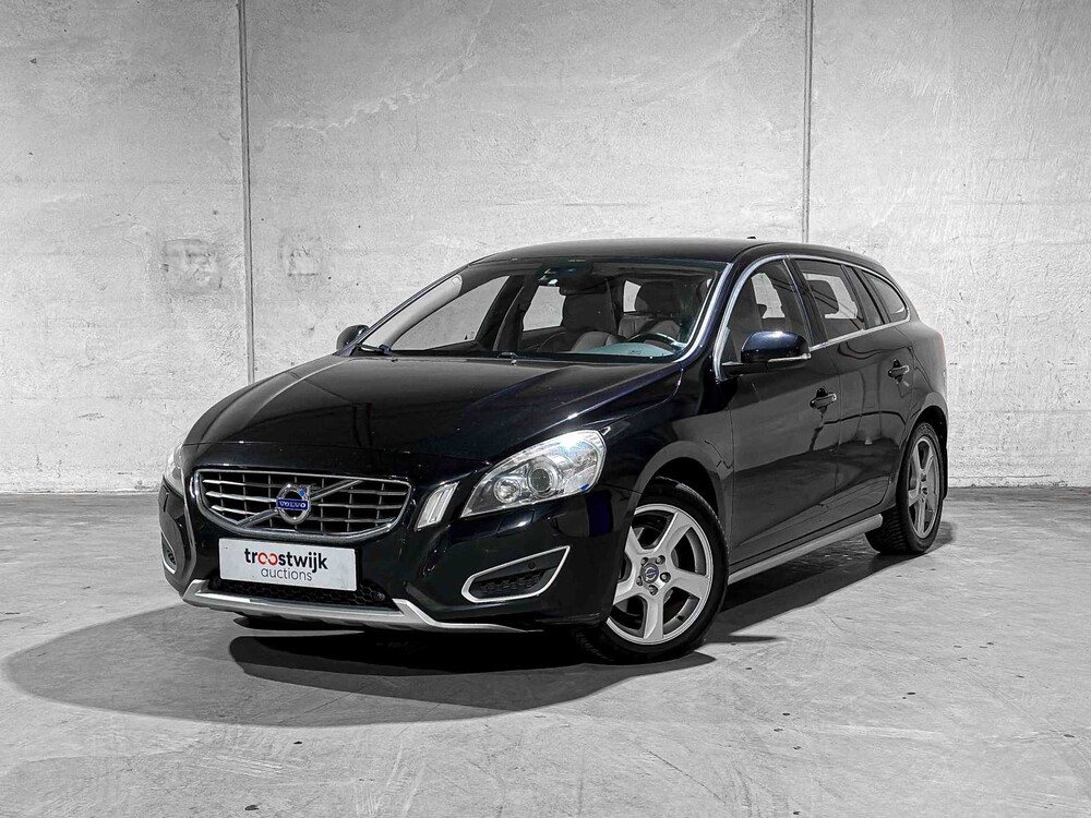 Volvo V60 1.6 T4 Summum 179PS 2011, 51-PFF-4