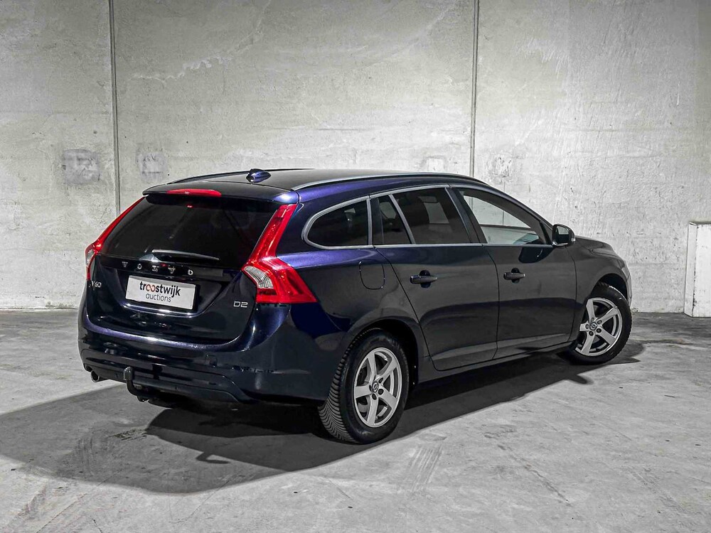 Volvo V60 2.0 D2 Momentum 120PS 2016 -Automatik-, H-765-RV