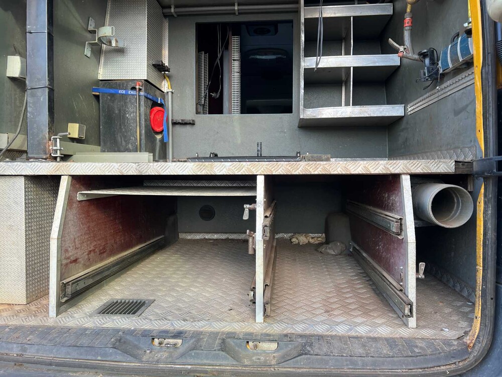 Volkswagen Crafter 50 BESTELLUNG L3 H2 2.5 TDI 163PS 2008 Nutzfahrzeug, 80-BBB-2