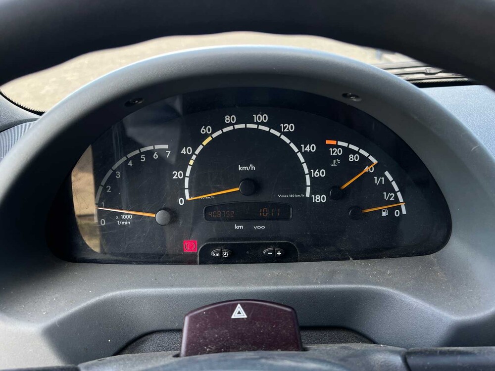 Mercedes-Benz Sprinter 413 CDI 2.2 402 HD 129PS 2001, 17-VV-RD Nutzfahrzeug