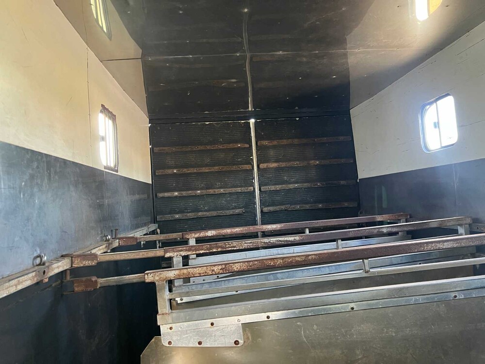 Mercedes-Benz Sprinter 413 CDI 2.2 402 HD 129PS 2001, 17-VV-RD Nutzfahrzeug