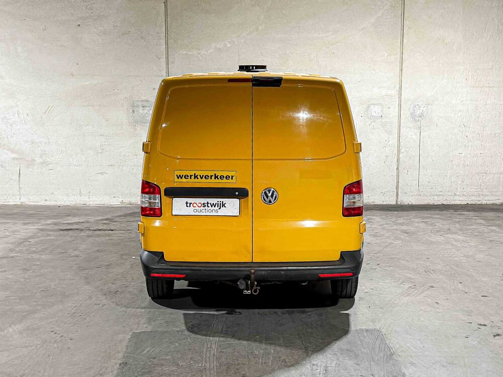 Volkswagen Transporter 2.0 TDI L2H2 102PS 2013, VG-331-F Nutzfahrzeug