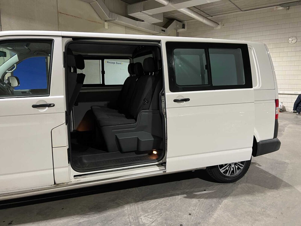 Volkswagen Transporter 2.0 TDI L2H1 Comfort DC 140PS 2015, VL-605-H Nutzfahrzeug
