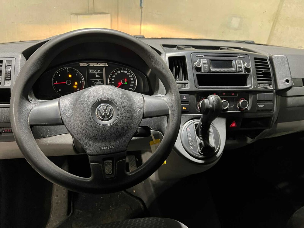 Volkswagen Transporter 2.0 TDI L2H1 Comfort DC 140PS 2015, VL-605-H Nutzfahrzeug