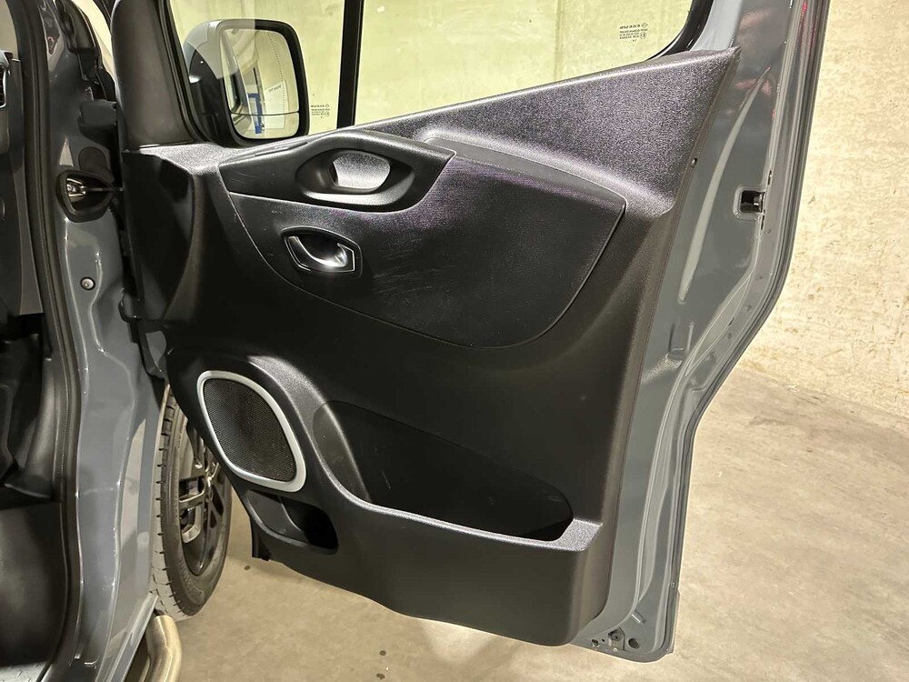 Renault Trafic 2.0 dCi 170 T29 L2H1 DC Luxus -Automatik- 170PS 2020, VFV-15-B