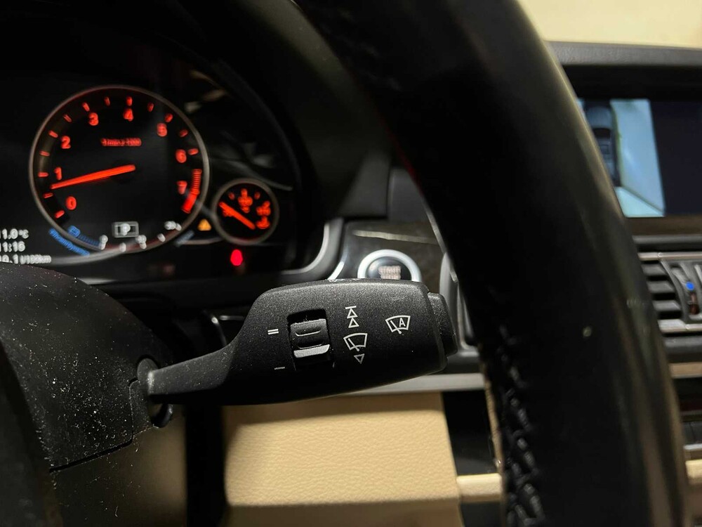 BMW Touring 528i High Executive 5-serie 258pk 2011, 91-RFP-5