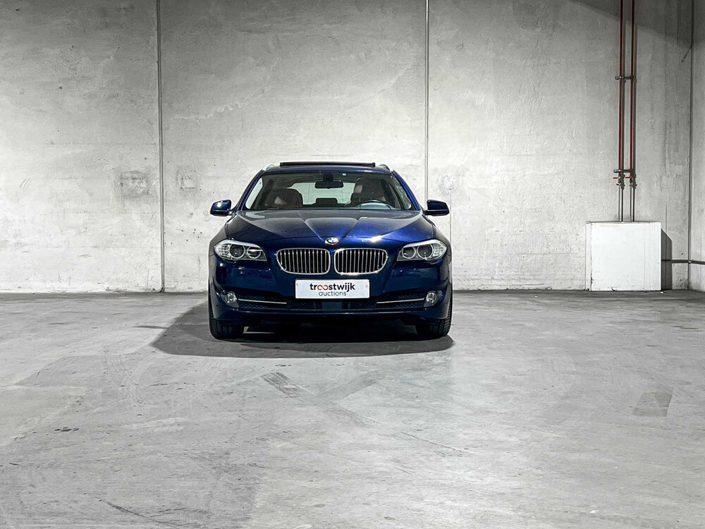 BMW Touring 528i High Executive 5-serie 258pk 2011, 91-RFP-5