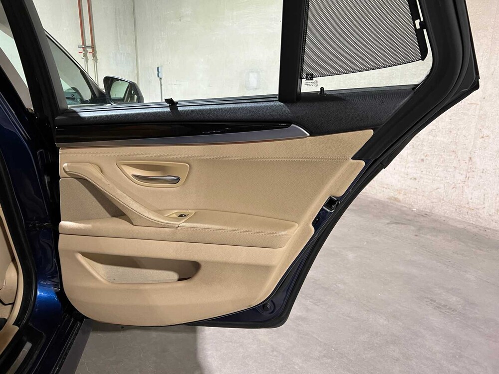 BMW Touring 528i High Executive 5-serie 258pk 2011, 91-RFP-5