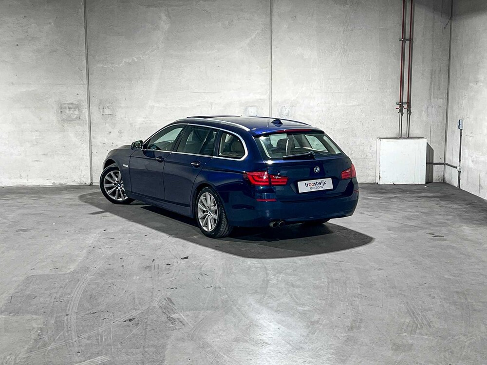 BMW Touring 528i High Executive 5-serie 258pk 2011, 91-RFP-5