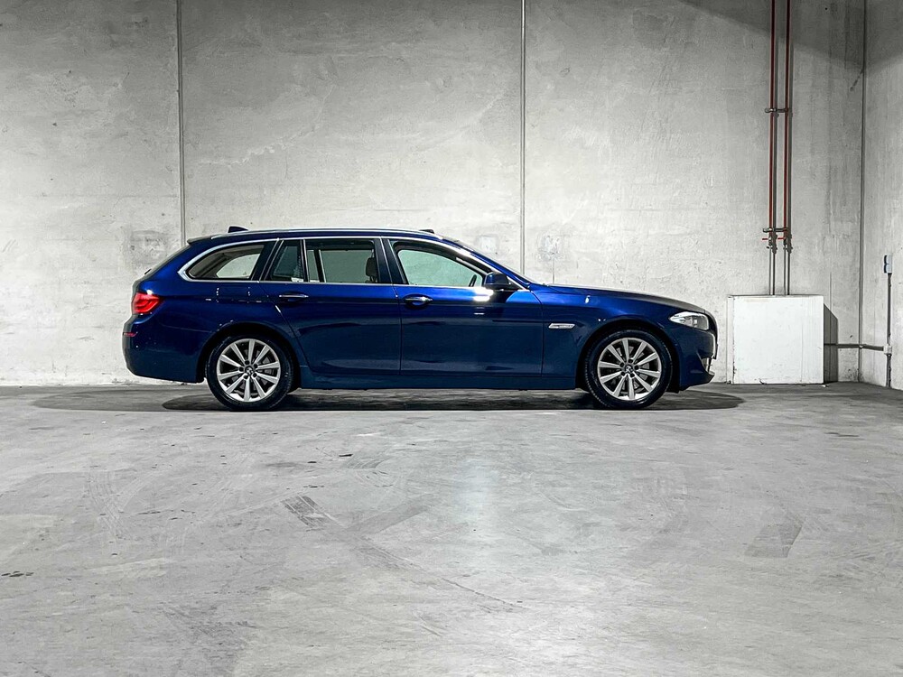 BMW Touring 528i High Executive 5-serie 258pk 2011, 91-RFP-5
