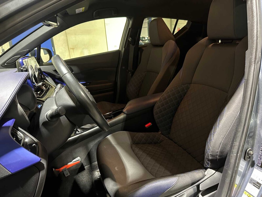 Toyota C-HR 2.0 Hybrid Bi-Tone 152pk 2020, H-248-JV