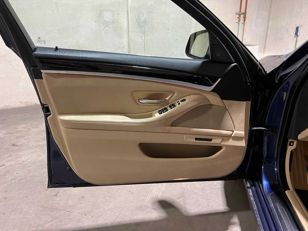 BMW Touring 528i High Executive 5er 258PS 2011, 91-RFP-5