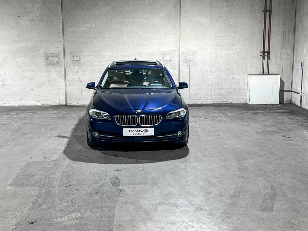 BMW Touring 528i High Executive 5er 258PS 2011, 91-RFP-5