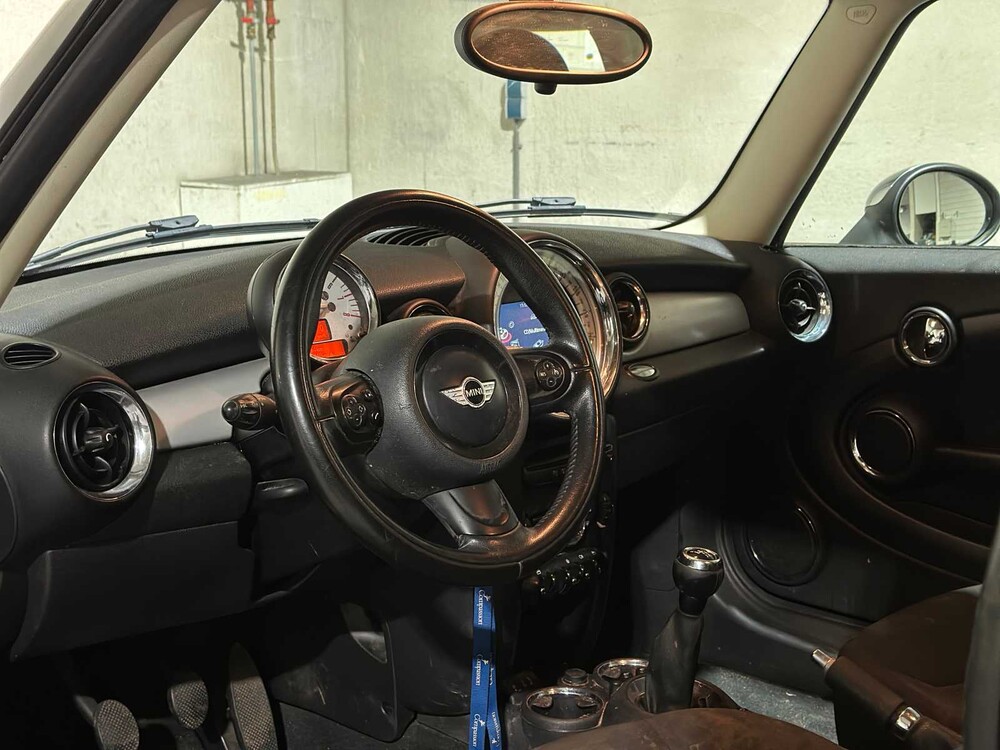 Mini 1.6 One Kite Weiß 75PS 2012, 08-ZKJ-6