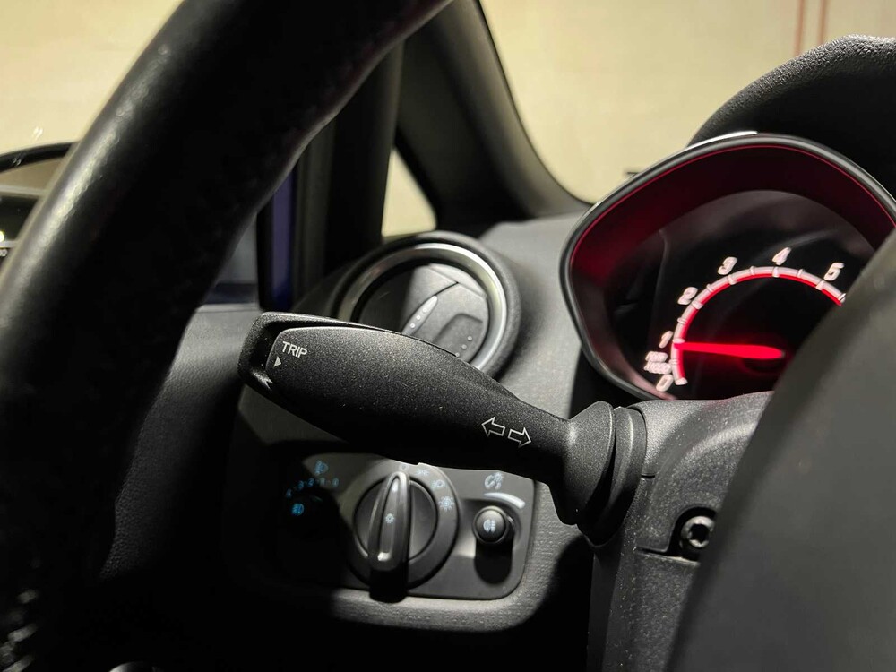 Ford Fiesta ST2 1.6 182PS 2015, NJ-415-B