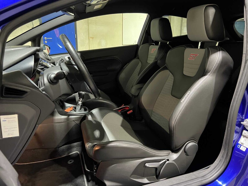 Ford Fiesta ST2 1.6 182PS 2015, NJ-415-B