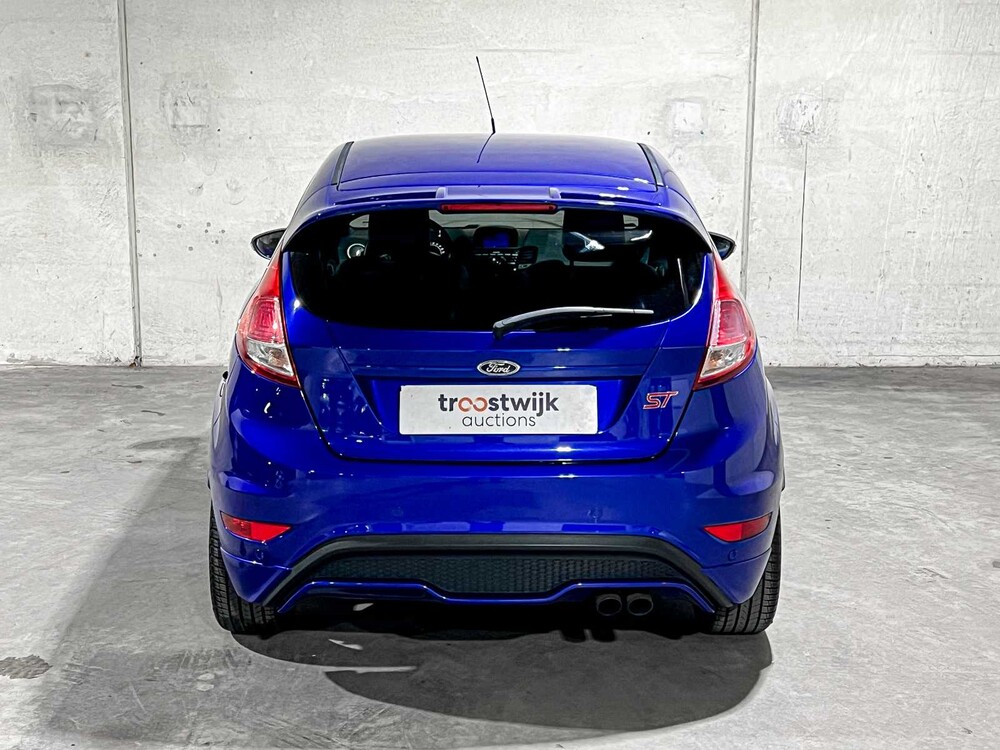 Ford Fiesta ST2 1.6 182PS 2015, NJ-415-B