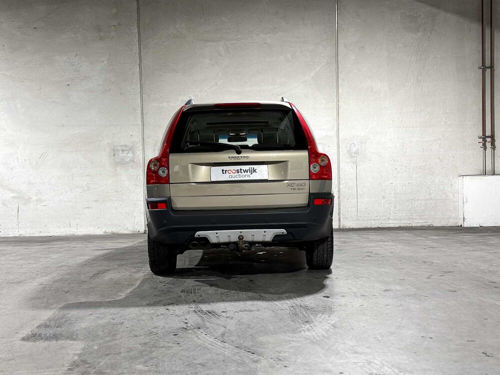 Volvo XC90 2.9 T6 Executive 272PS 2004, 10-PF-VL