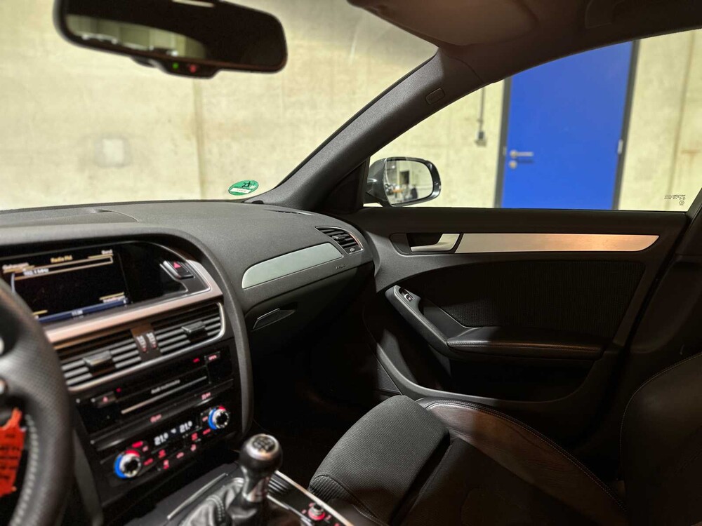 Audi A4 Avant 1.8 TFSI S Edition 120hp 2013, 26-ZRP-1