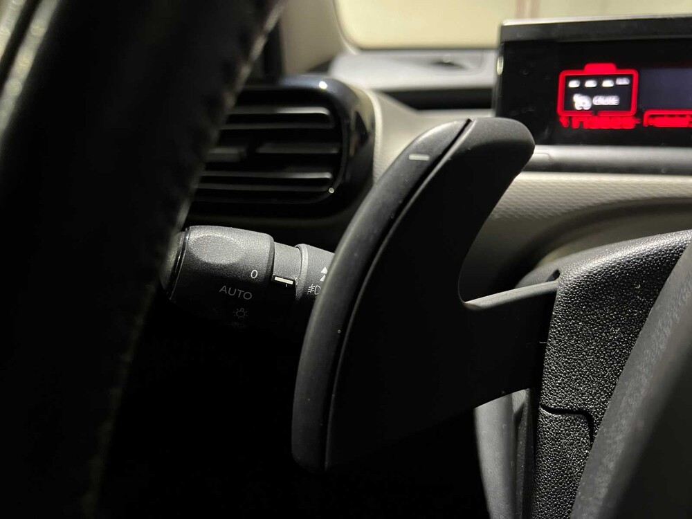 Citroen C4 Cactus 1.2 PureT. Business 82PS 2016, JK-592-S