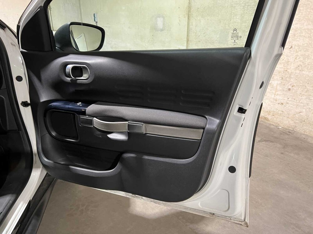 Citroen C4 Cactus 1.2 PureT. Business 82PS 2016, JK-592-S