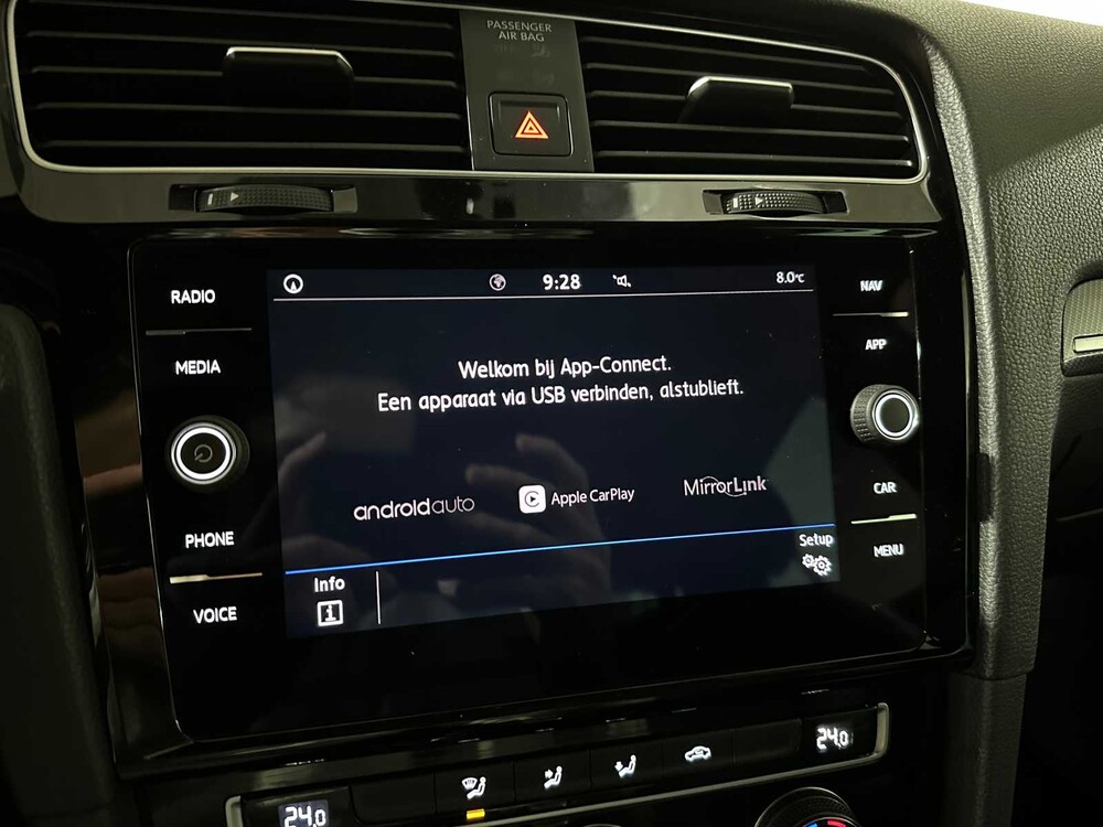 Volkswagen Golf 1.5 TSI Highline Business R 150pk 2019, ZD-532-L