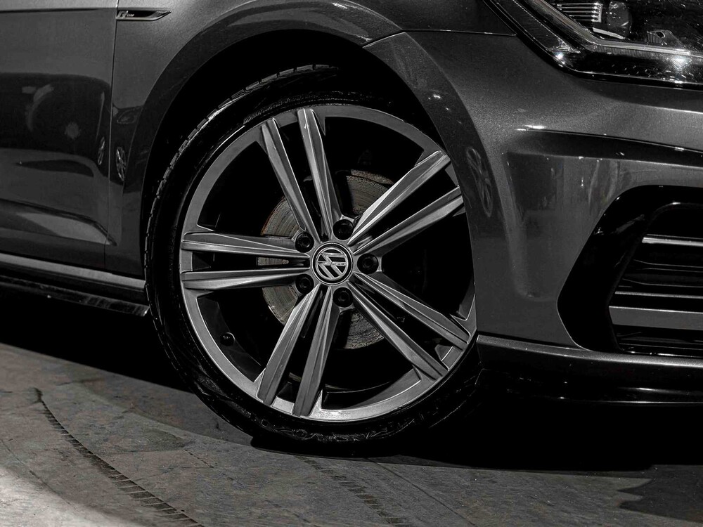 Volkswagen Golf 1.5 TSI Highline Business R 150pk 2019, ZD-532-L