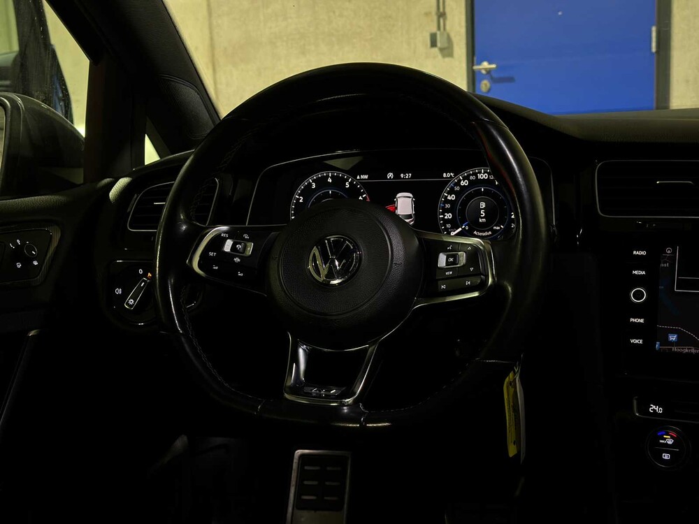 Volkswagen Golf 1.5 TSI Highline Business R 150pk 2019, ZD-532-L