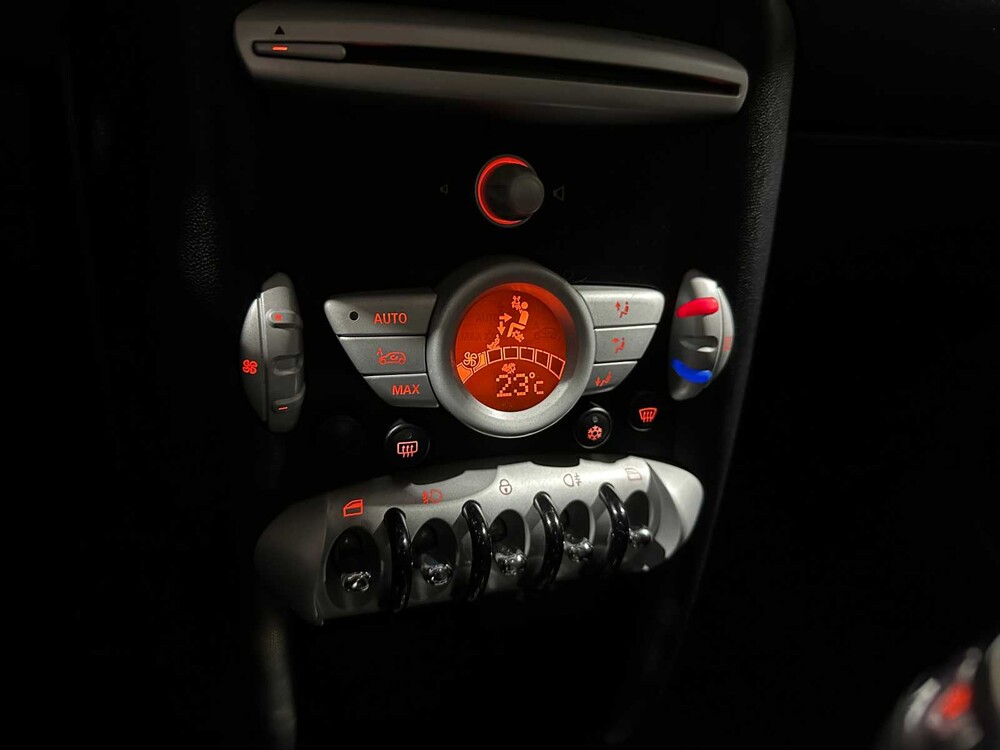 Mini Clubman 1.6 Cooper D Pepper 109PS 2008, 87-GHP-6