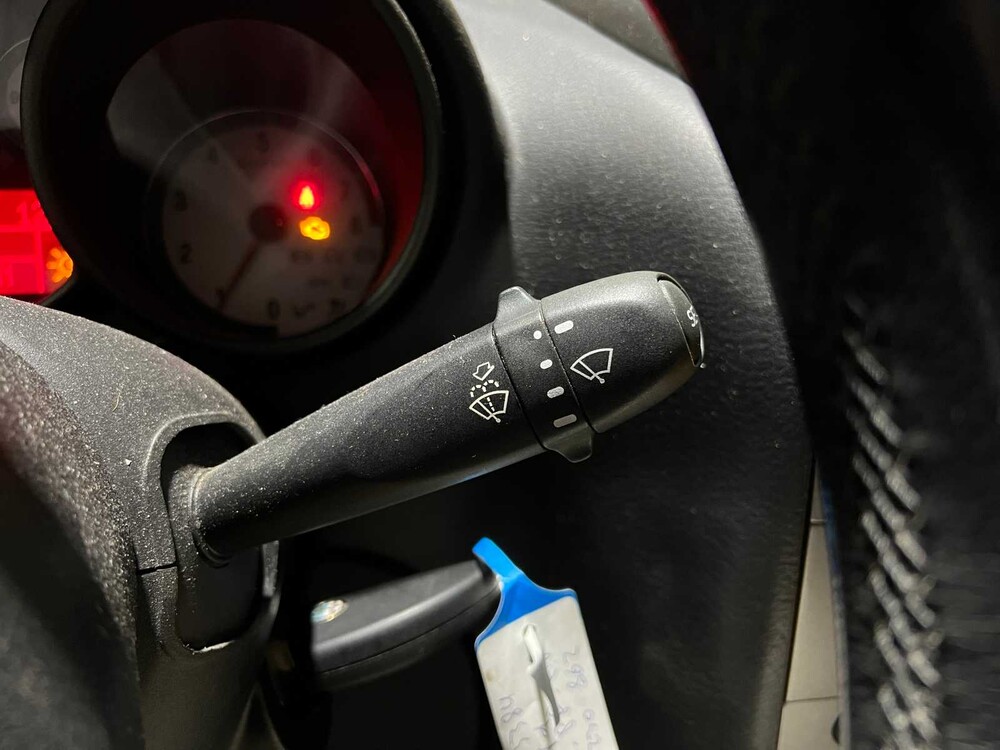 Alfa Romeo GT 2.0 JTS Distinctive 166PS 2004, 75-PF-HP