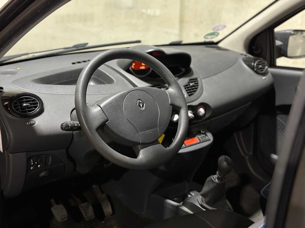 Renault Twingo 1.2 16V Parisienne 75PS 2014, 8-TJK-92