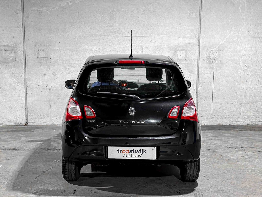 Renault Twingo 1.2 16V Parisienne 75PS 2014, 8-TJK-92