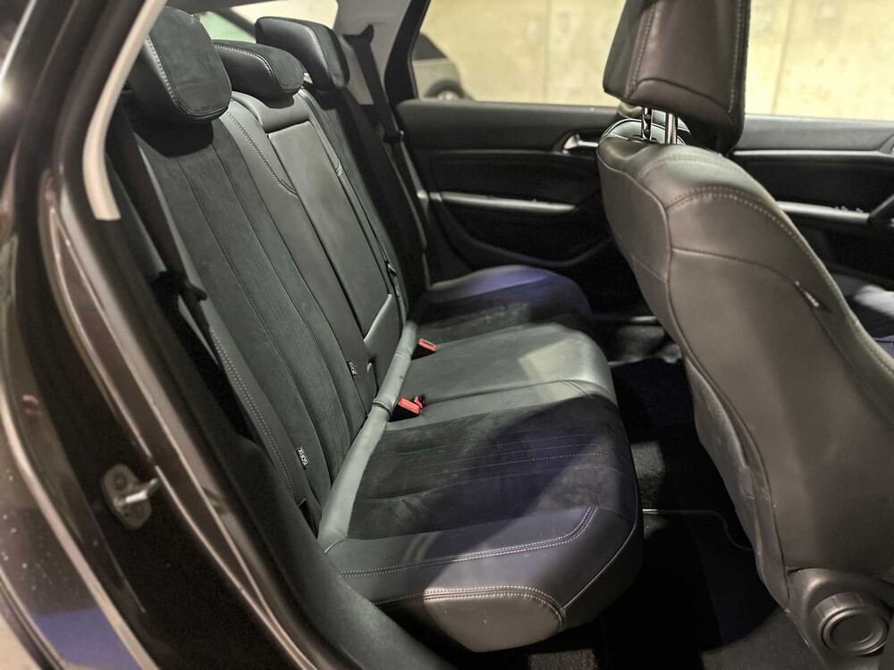 Peugeot 308 SW 1.2 e-THP Première 131hp 2014, 8-TZN-61