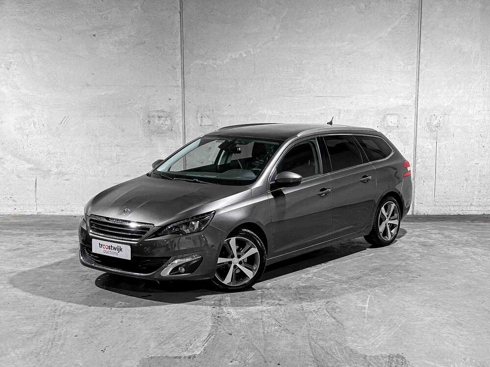 Peugeot 308 SW 1.2 e-THP Première 131hp 2014, 8-TZN-61