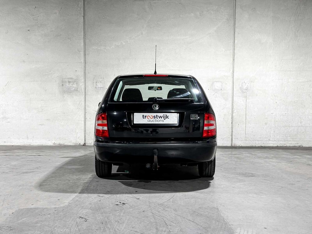 Skoda Fabia Kombi 1.4-16V Ambiente 75PS 2005, 83-PZ-VN