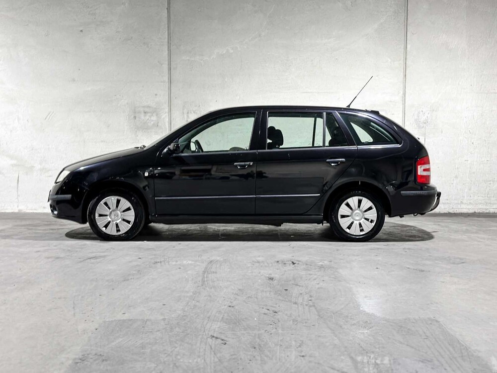 Skoda Fabia Kombi 1.4-16V Ambiente 75PS 2005, 83-PZ-VN