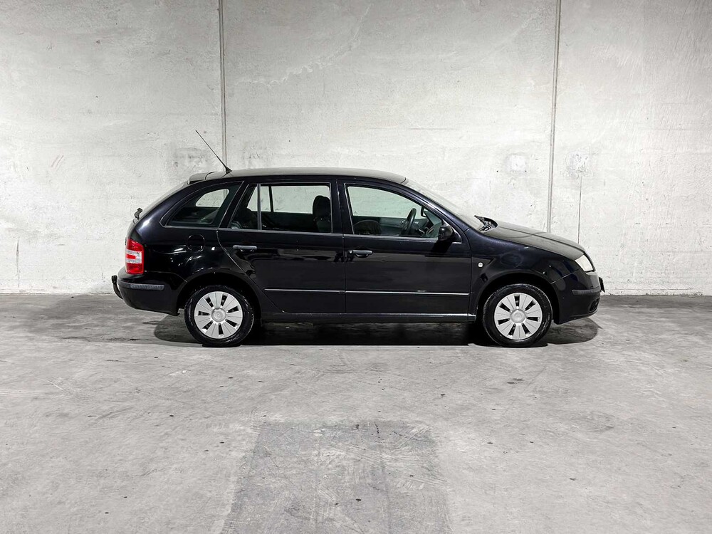 Skoda Fabia Kombi 1.4-16V Ambiente 75PS 2005, 83-PZ-VN