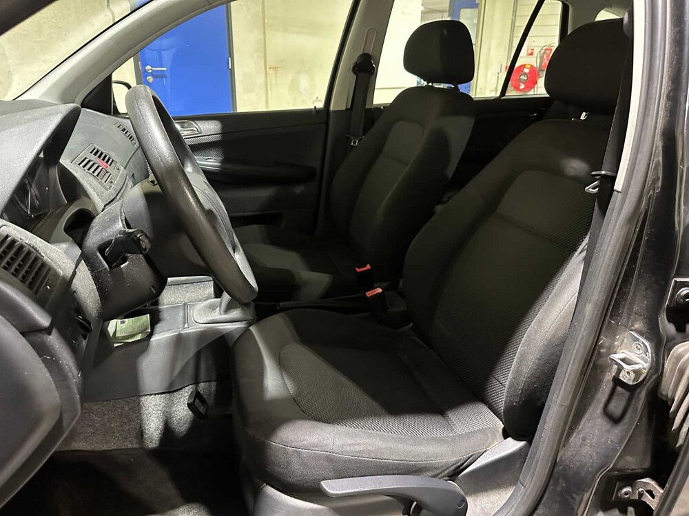 Skoda Fabia Kombi 1.4-16V Ambiente 75PS 2005, 83-PZ-VN