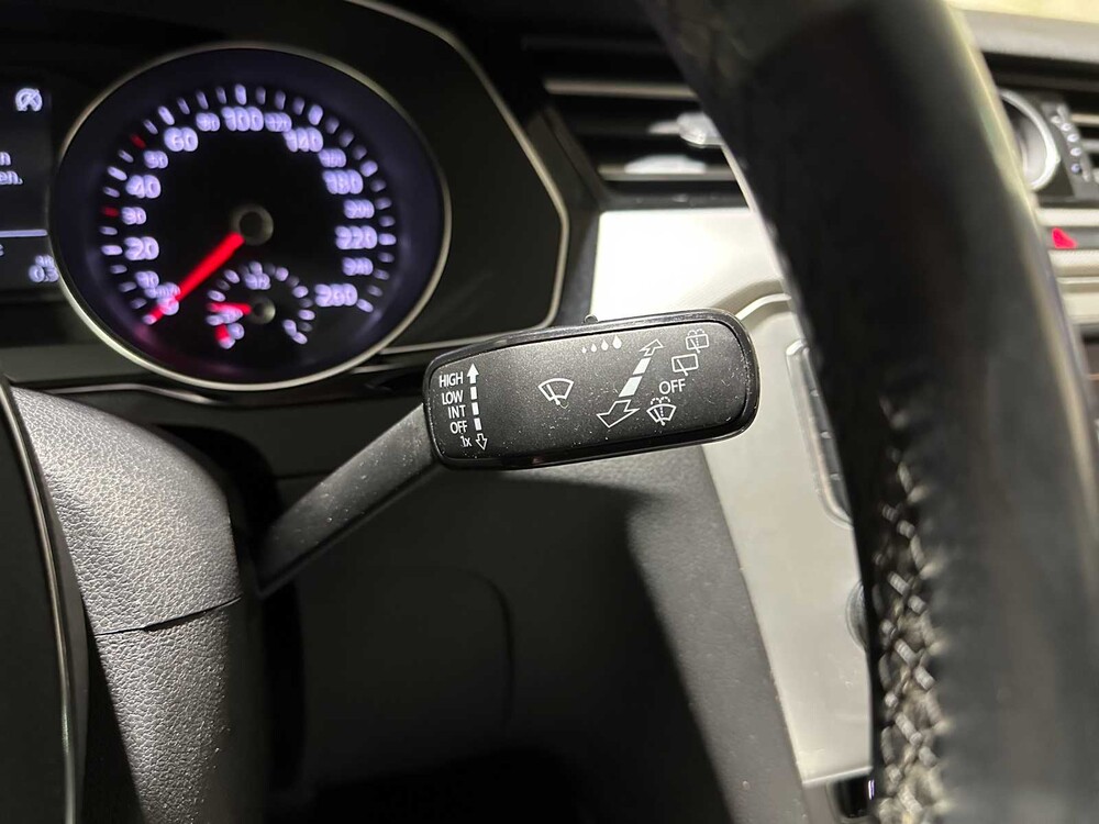 Volkswagen Passat Variant 1.4 TSI ACT Comfortl 150hp 2014, 7-ZHR-01