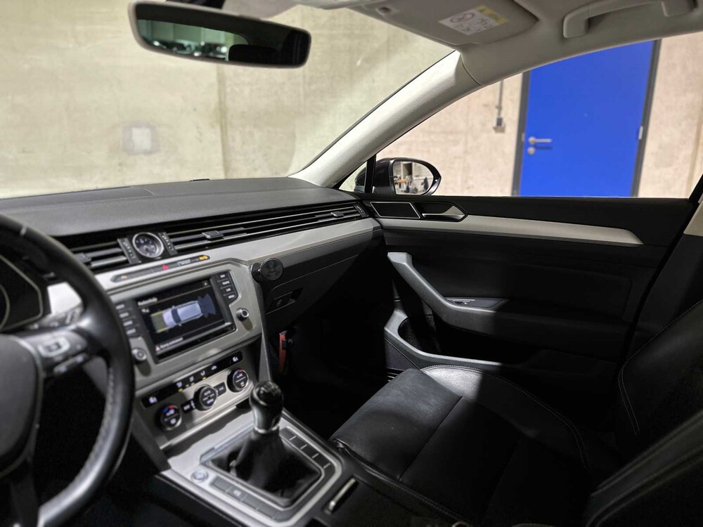 Volkswagen Passat Variant 1.4 TSI ACT Comfortl 150hp 2014, 7-ZHR-01