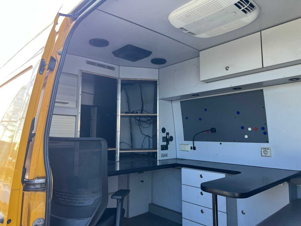 Volkswagen Crafter 50 BESTELLUNG L3 H2 2.5 TDI 163PS 2008 Nutzfahrzeug, 80-BBB-2