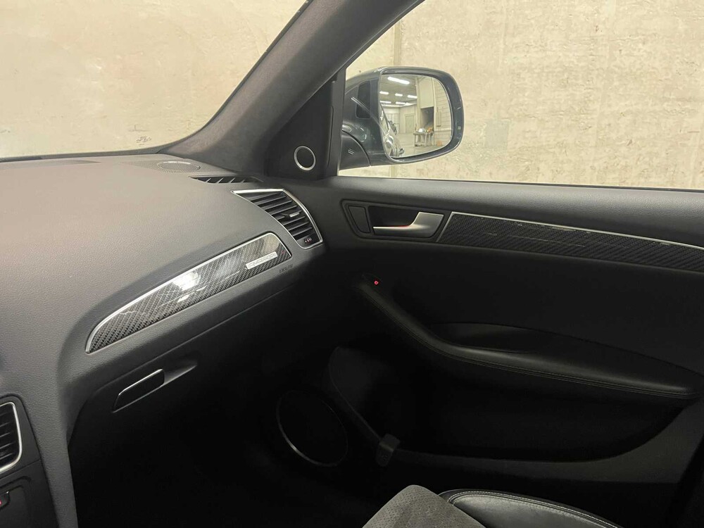 Audi Q5 3.2 FSI V6 Quattro S-line 271PS 2011, 52-XXH-7