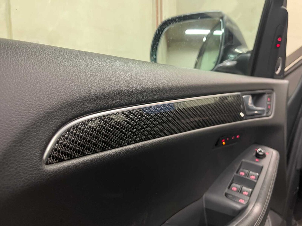 Audi Q5 3.2 FSI V6 Quattro S-line 271PS 2011, 52-XXH-7