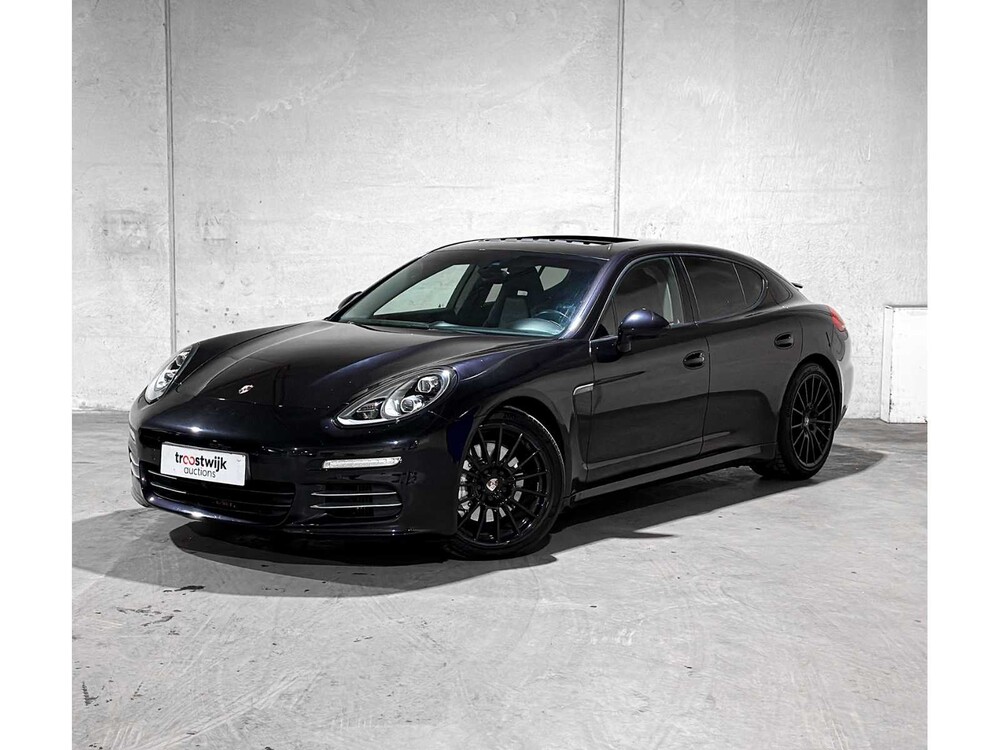 Porsche Panamera 4S 3.0 V6 420PS 2013, 2-XBF-53