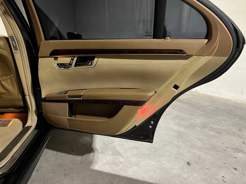 Mercedes-Benz S65 AMG Long 6.0 V12 630PS 2006 S-Klasse, S-210-KD Youngtimer