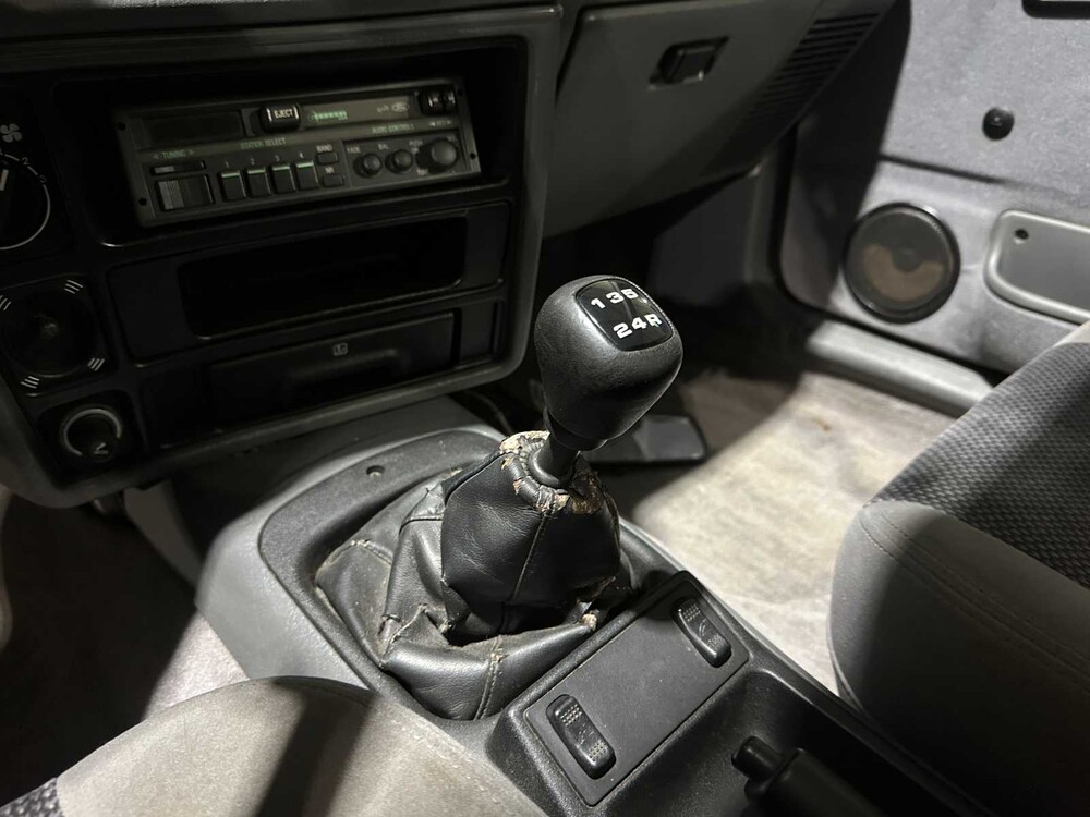 Ford Sierra 2.9 V6 XR 4x4 Inj. 145PS Baujahr 1989, HFB-47-B