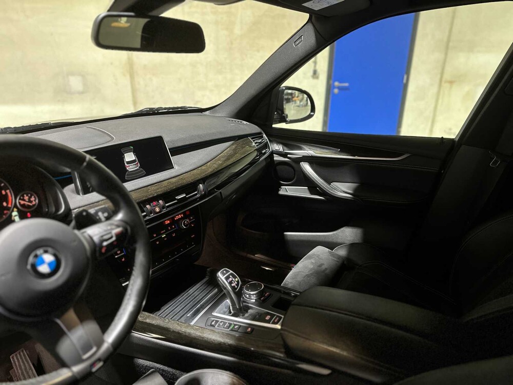 BMW X5 xDrive30d M-Sport 258PS 2014, V-802-LR