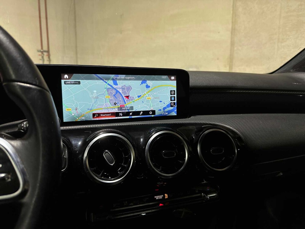 Mercedes-Benz A250e Luxury Line 160PS 2022, R-122-NX